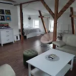 Apartment Grosszuegiges Dach-loft - 120qm, Dart, Airhockey, Beamer, Nahe Hafen, Schloss & Altstadt Schwerin (Mecklenburg-Vorpommern)