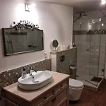 Grosszuegiges Dach-loft - 120qm, Dart, Airhockey, Beamer, Nahe Hafen, Schloss & Altstadt Schwerin (Mecklenburg-Vorpommern)