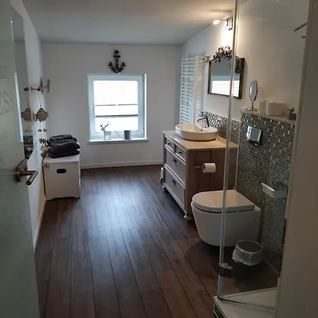 City-apartment 2 - 120qm, Dart, Airhockey, Beamer