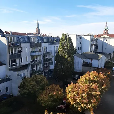 Großzügiges Dach-loft - 120qm, Dart, Airhockey, Beamer, Nahe Hafen, Schloss&altstadt *