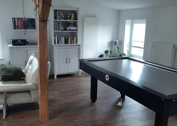 City-apartment 2 - 120qm, Dart, Airhockey, Beamer *