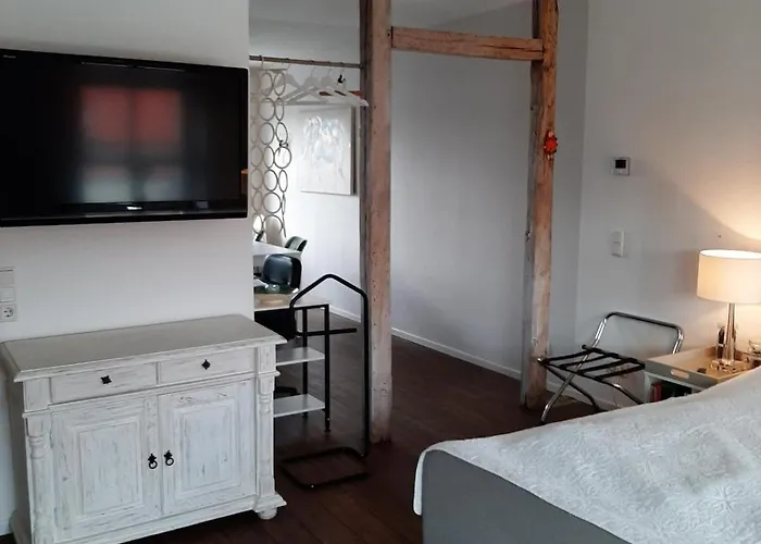 City-apartment 2 - 120qm, Dart, Airhockey, Beamer * 什未林