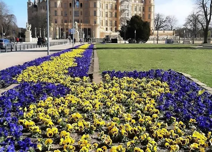 City-apartment 2 - 120qm, Dart, Airhockey, Beamer * 什未林