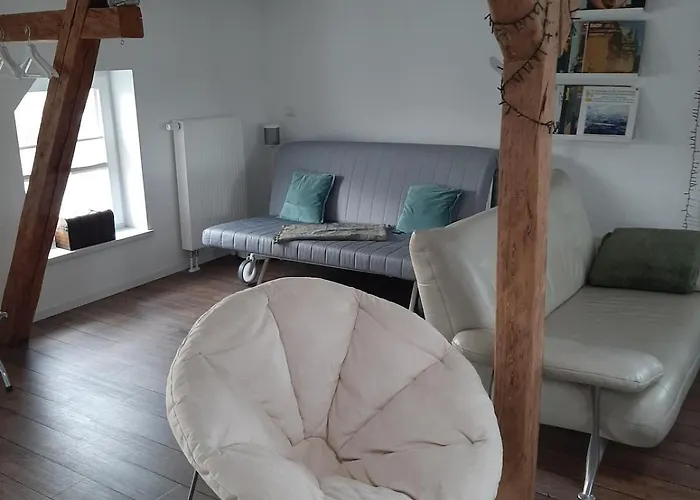 City-apartment 2 - 120qm, Dart, Airhockey, Beamer * 什未林