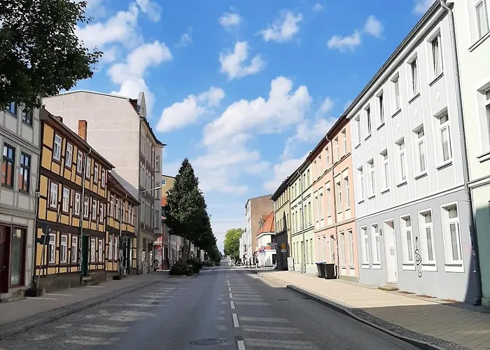 City-apartment 2 - 120qm, Dart, Airhockey, Beamer * 什未林