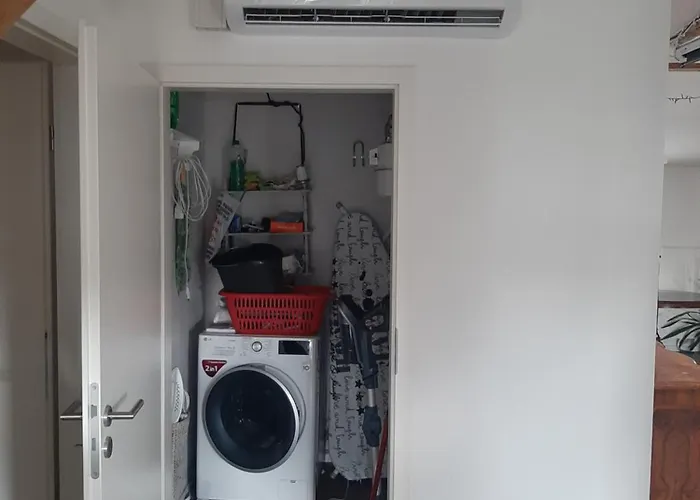 City-apartment 2 - 120qm, Dart, Airhockey, Beamer 公寓 什未林